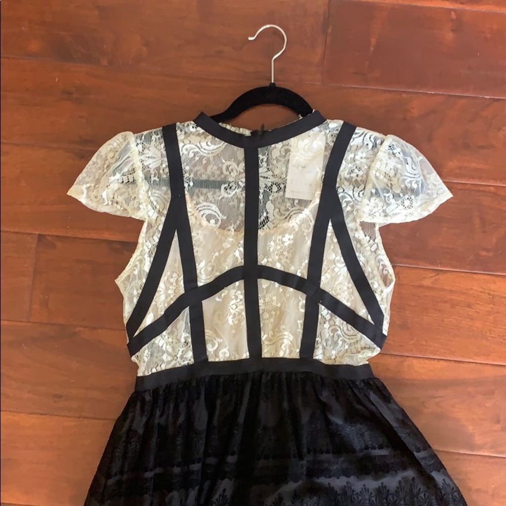 Anne Turtaut - Black and Ivory Lace Dress
